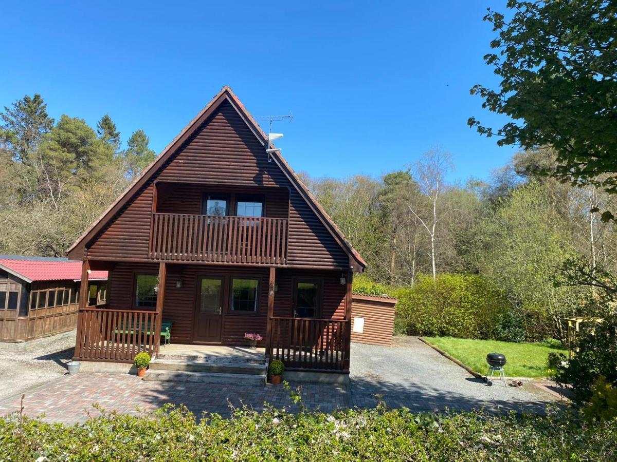 Cosy Lakeside Chalet With Option To Add Private Hot Tub Duneena Экстерьер фото